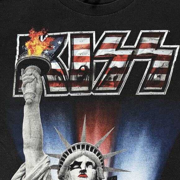 Kiss T Shirt Mens L Freedom To Rock Tour Concert Band Short Sleeve Music 2016 - Picture 8 of 13